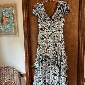 Elegant Sugarlips Paisley Dress size small